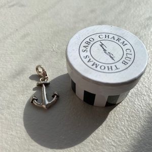 Anchor charm silver